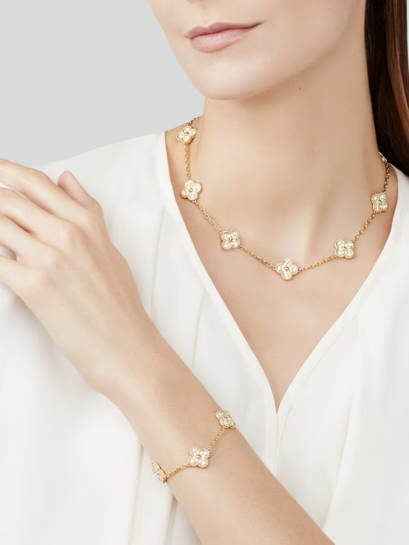 Clover Luxury Necklace 10 Motifs | Gold