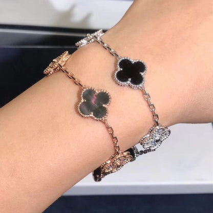 Clover | Black Silver