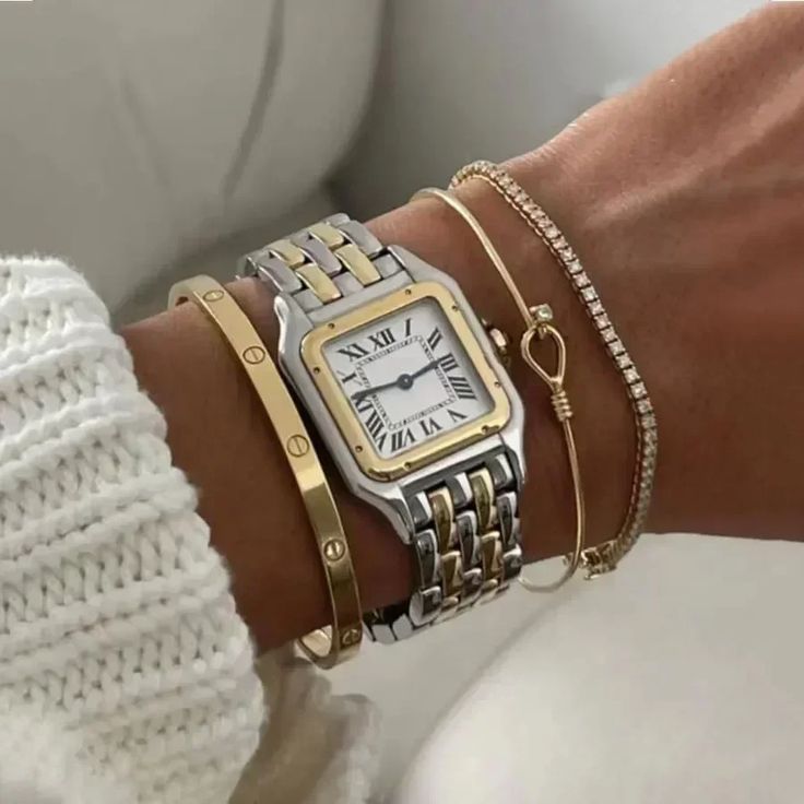 Elegant Watch | Gold